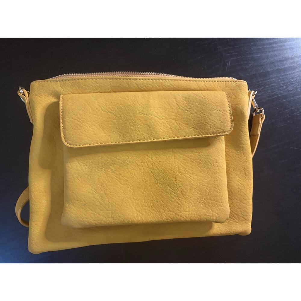 Shiraleah Chicago Jesse Mustard Clutch Crossbody